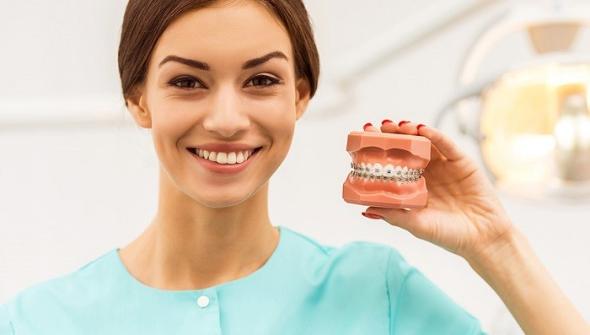 ارتودنسی دیمون