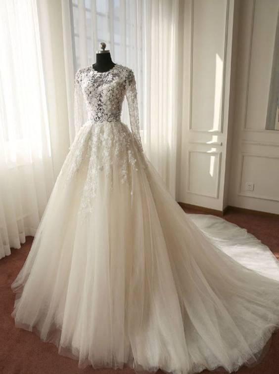  لباس عروس پفی