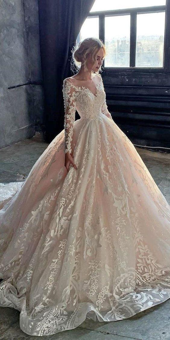 لباس عروس زیبای پف‌دار