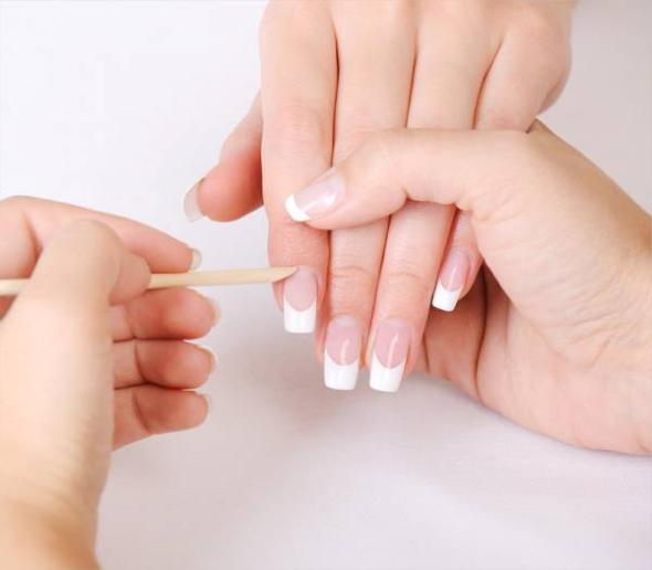 10 نکته طلایی و مهم برای مراقبت و نگهداری از ناخنهای کاشت مراقبت از کاشت ناخن