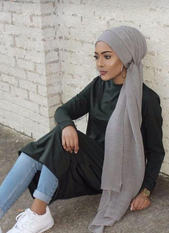 مدل گلدار، مدل محبوب و جدید شال زنانه برای سال جدید مدل شال جدید 2021