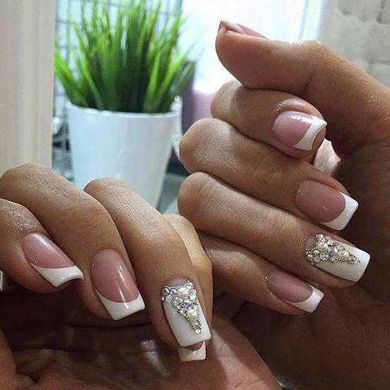از این طرحهای خاص و شیک برای مدل ناخن عروس استفاده کنید مدل ناخن عروس