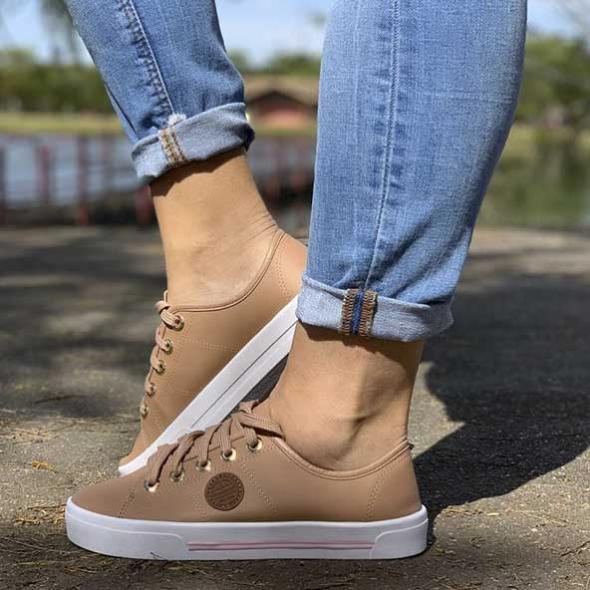 کفش اسپرت زنانه