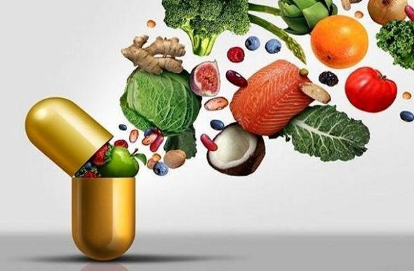 همیشه احساس خستگی میکنید؟ 10 علت خستگی و کوفتگی بدن و درمان قرص ویتامین برای رفع خستگی