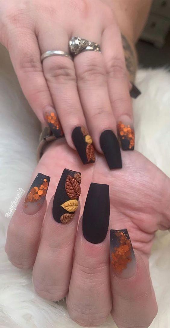 طرح برگ پاییزی روی ناخن