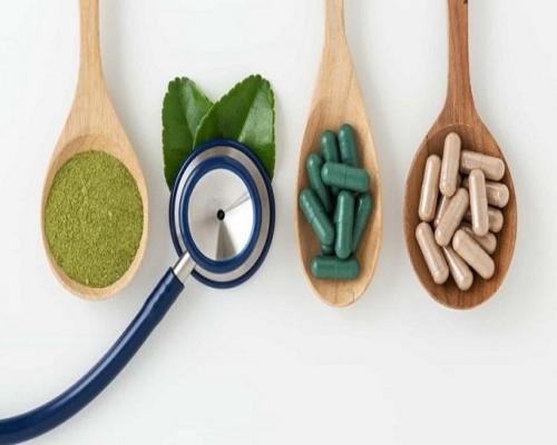 همه چیز درباره طب سنتی و فواید و مضرات این طب که نمیدانید طب سنتی