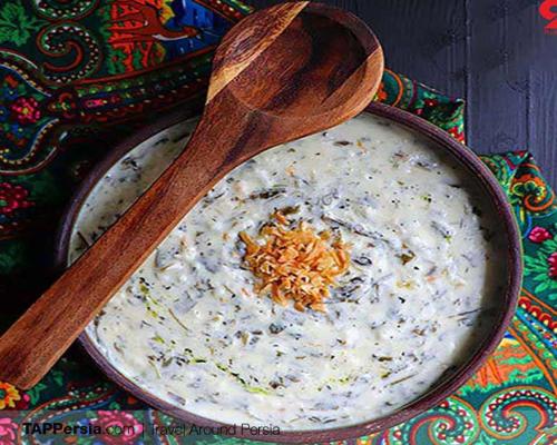 آموزش قدم به قدم تهیه آش دوغ اردبیل، تبریز و سرعین تهیه آش دوغ