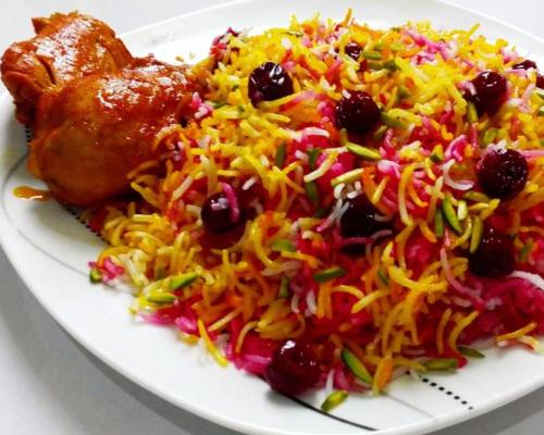 با این دستور خوشمزهترین آلبالو پلو با مرغ مجلسی را درست کن آلبالو پلو مجلسی با مرغ