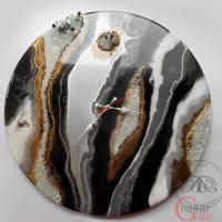 ساعت دیواری طرح ژعود باسنگ کریستالی